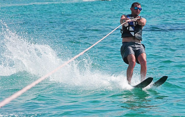 Bananone, wakeboard, sci nautico
